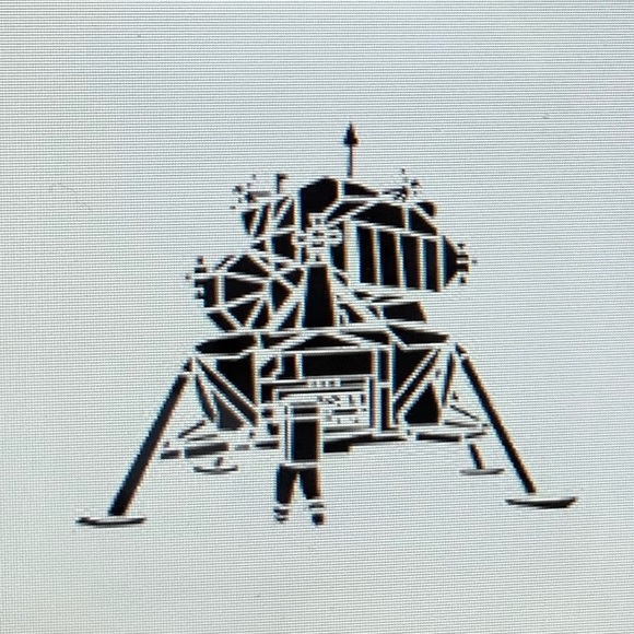 Meet your Posher, Yasmin - Picture 1 of 1